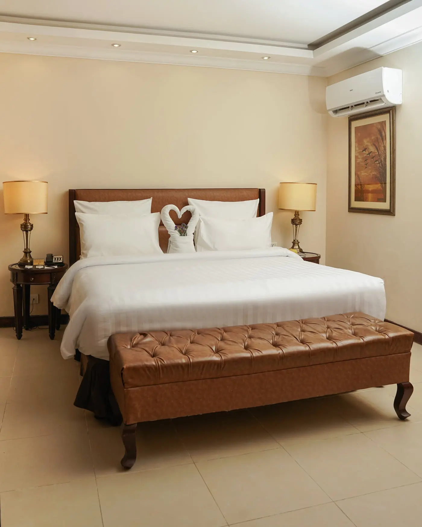Guest bedroom